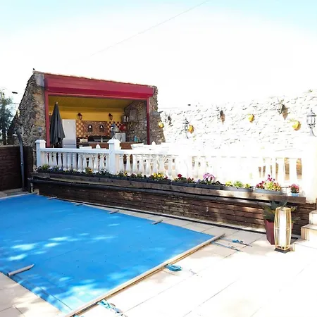 Bed & Breakfast La Maison Millesime La Caunette