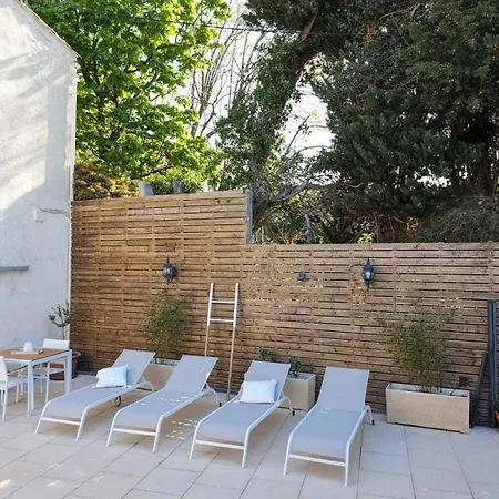 Bed & Breakfast La Maison Millesime *