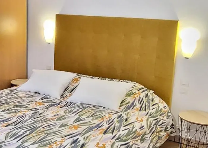 La Maison Millesime ベッド・アンド・ブレックファスト La Caunette