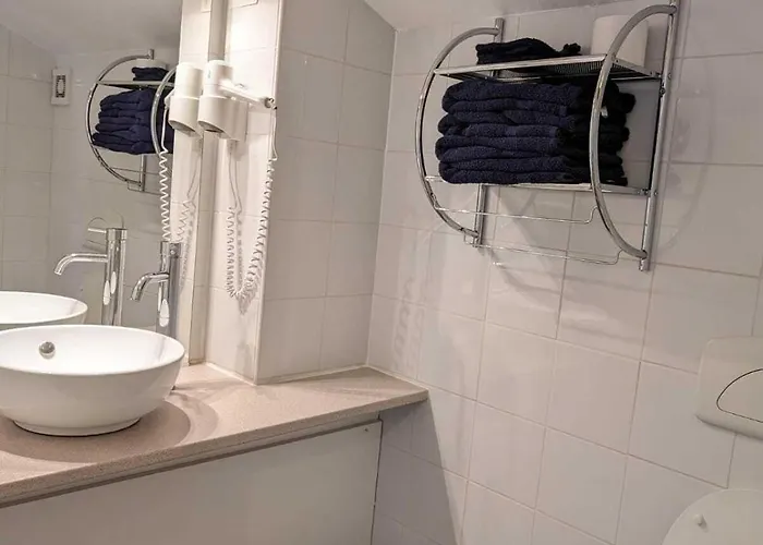 La Maison Millesime ベッド・アンド・ブレックファスト La Caunette