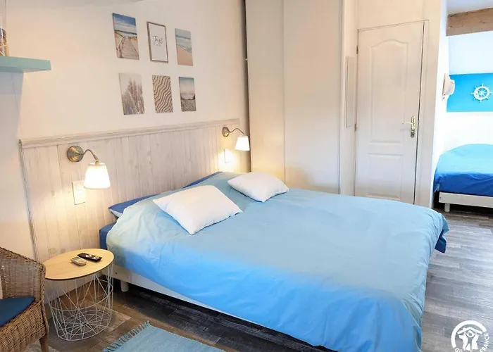 ベッド・アンド・ブレックファスト La Maison Millesime La Caunette