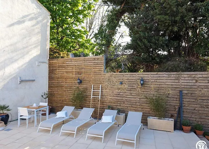 ベッド・アンド・ブレックファスト La Maison Millesime *